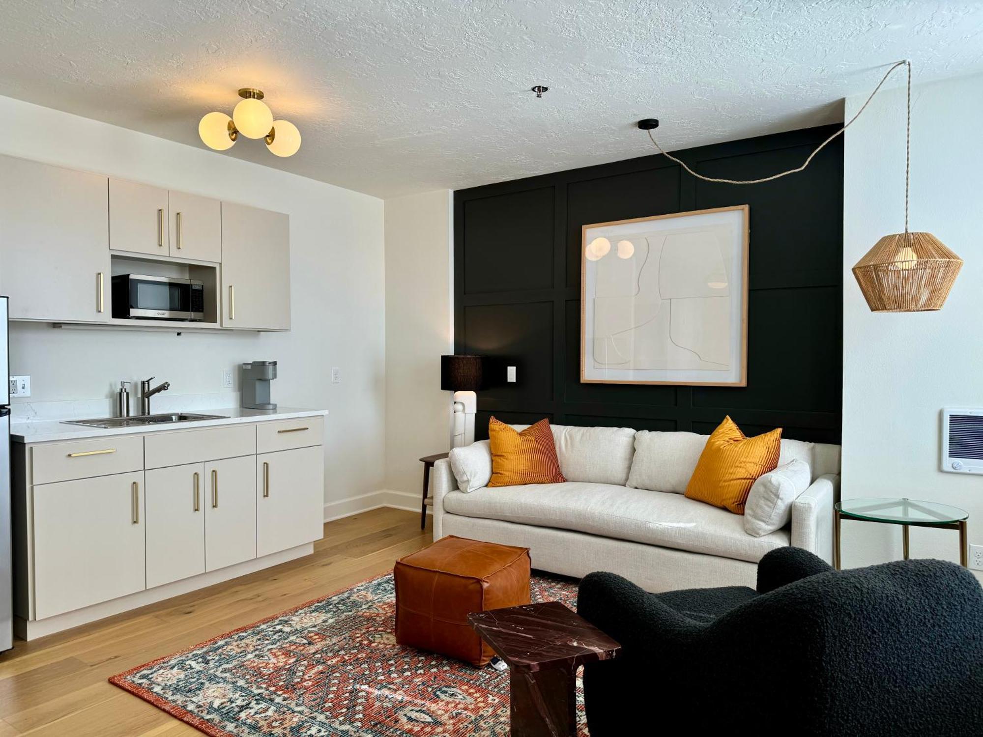 Standard Suite